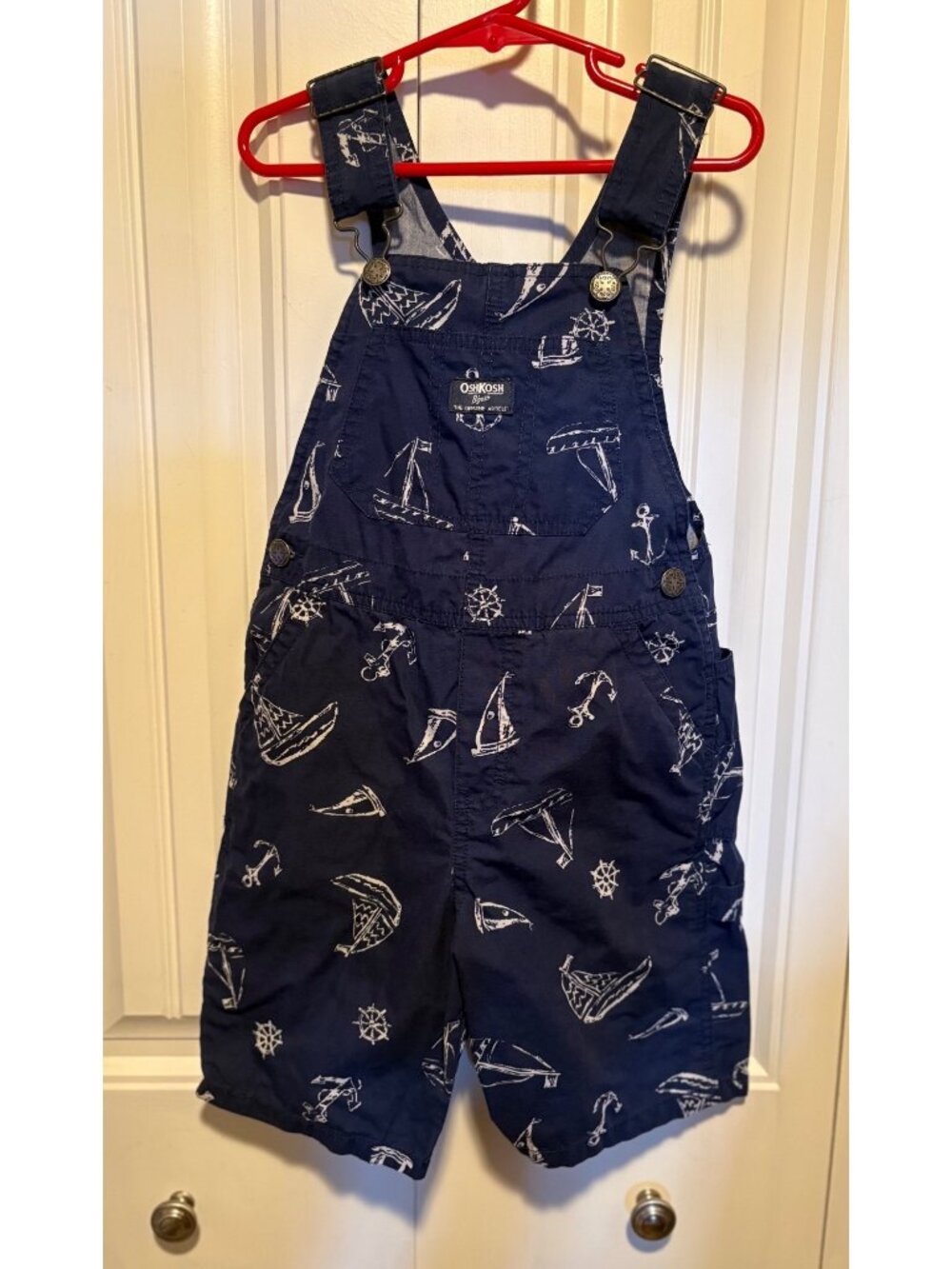 Oshkosh B’Gosh Toddler Boys Shorts Overalls Sailboats Anchors 5T